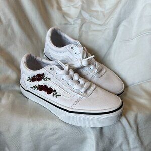 Vans-White Rose Embroidery Ward Shoes | Size 12 MY